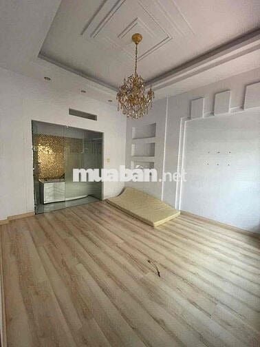 🏦 Nhà mới NC phù hợp làm VP nup hẻm Nguyễn Tư Giản P12
