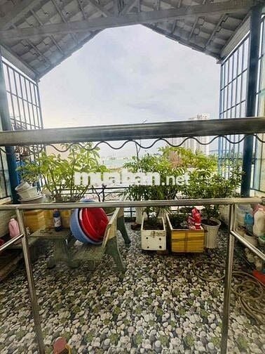 bán nhà 2 tầng ngay Trần Đại Nghĩa 41,8m2 -  4 x 10,5