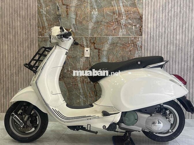Piaggio Vespa Primavera đăng ký cuối 2015. Xe BSTP