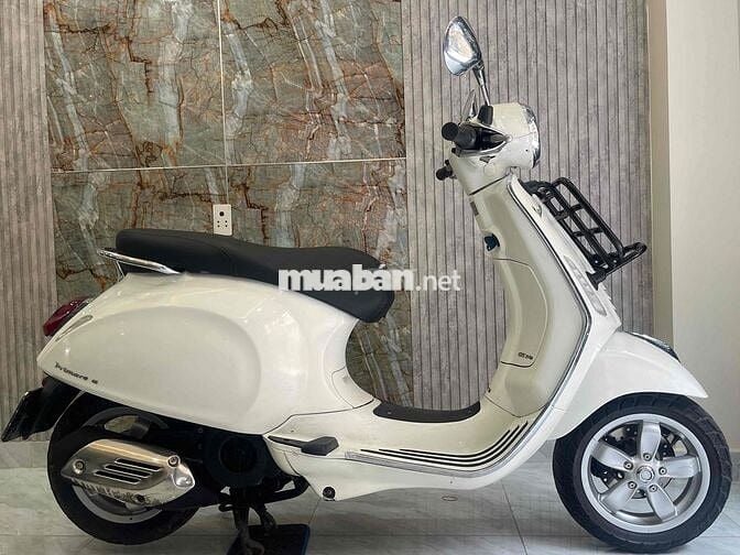 Piaggio Vespa Primavera đăng ký cuối 2015. Xe BSTP