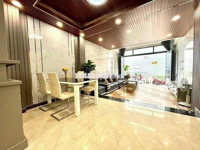 CHO THUÊ CĂN GÓC 2MT - Đường Hoa Lan,Q.Phú Nhuận, DTSD 352m2, có hầm