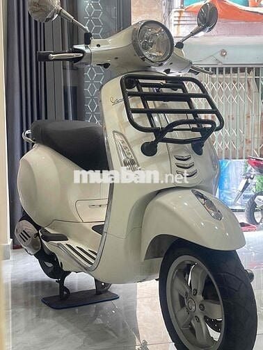 Piaggio Vespa Primavera đăng ký cuối 2015. Xe BSTP