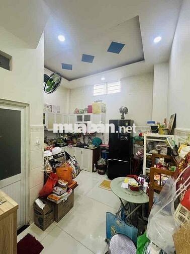 bán nhà 2 tầng ngay Trần Đại Nghĩa 41,8m2 -  4 x 10,5
