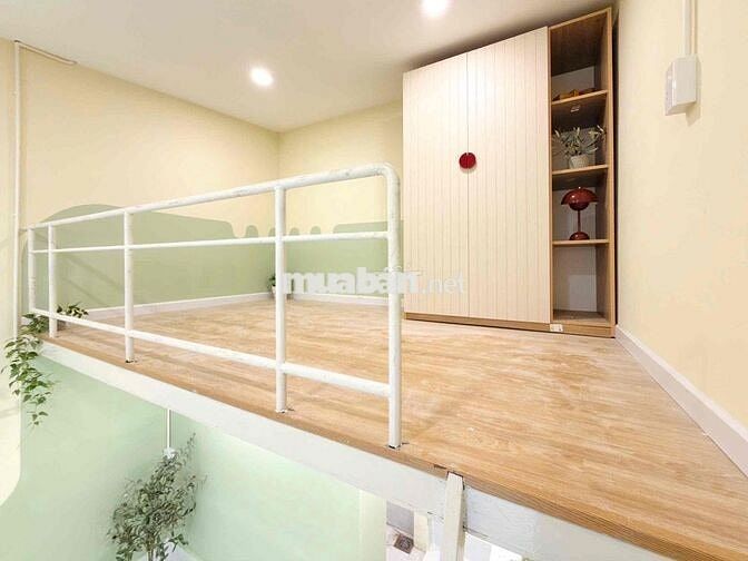 Phòng mới 100%, rộng 40m2 gác cao 2m,giá rẻ full nt. Sát Gigamall, VLU