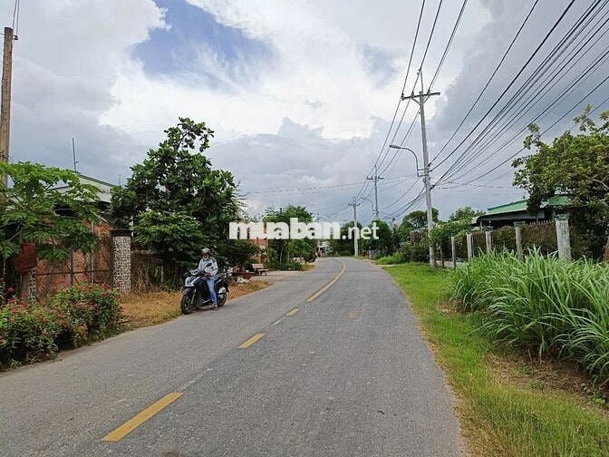 Giảm giá cực sốc lô đất MT đường An Nhơn Tây, 1035m, có 200m thổ cư