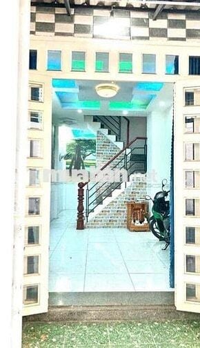 cho thuê nhà 1/ ds  p16 (3,5x11) trệt , 2 lầu , 4pn , 3wc có máy lạnh