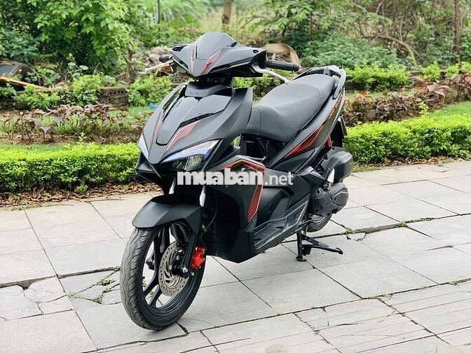 HONDA AIR BLADE 125 FI BẢN ĐEN SẦN KHÓA SMARKEY