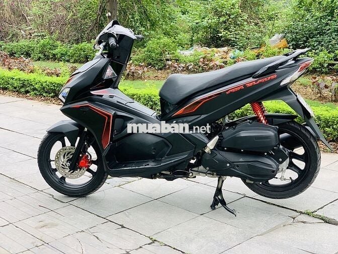 HONDA AIR BLADE 125 FI BẢN ĐEN SẦN KHÓA SMARKEY