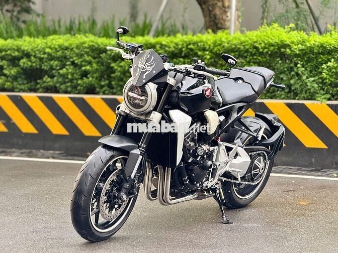 Mạnh Hà Motor bán Honda CB1000R 2020 HN siêu đẹp