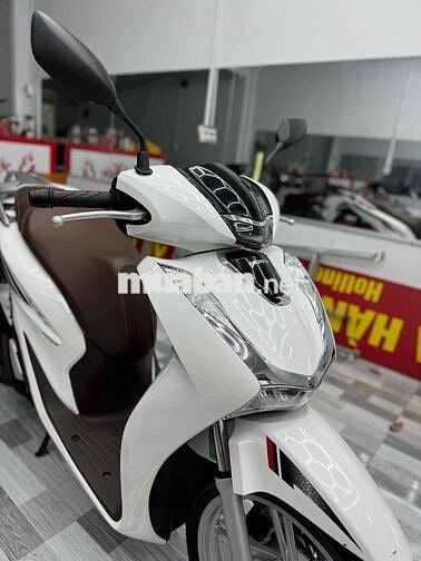Sh 160 Abs lướt 499km (tua đồng hồ tặng xe)bs đẹp