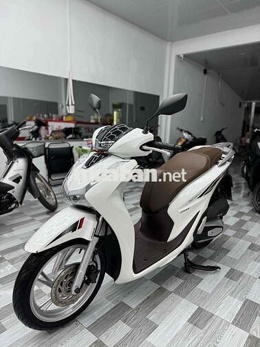 Sh 160 Abs lướt 499km (tua đồng hồ tặng xe)bs đẹp