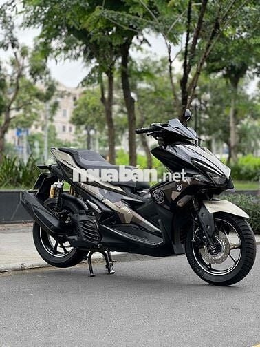 Cần Bán: Nvx 155cc  2018 Chính Chủ- Máy Zin Êm