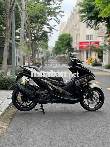 Cần Bán: Nvx 155cc  2018 Chính Chủ- Máy Zin Êm