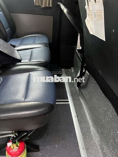 Ford Tuner 2020 máy xăng 1 cầu 2.2  - 110000 km
