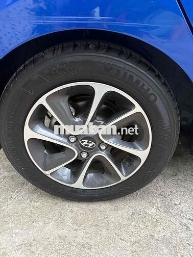 Hyundai Grand i10 2019 1.2 BASE - 38000 km