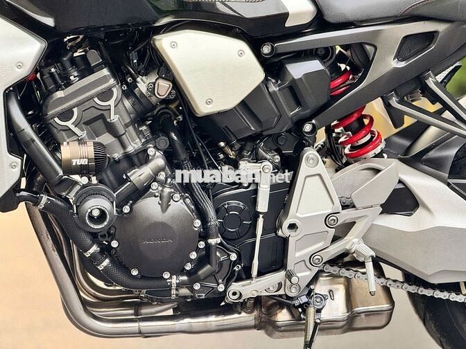 Mạnh Hà Motor bán Honda CB1000R 2020 HN siêu đẹp