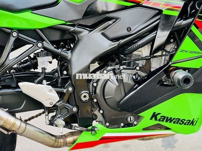 Mạnh Hà Motor bán kawasaki zx25r 2024 lướt 8k HN