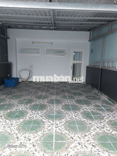 nhà bán hẻm xe hơi đường Hương lộ 3 DT 5x28 đúc 1 trệt 1 lầu  ST