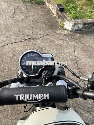 ko có thời gian gần gũi em nó nữa :(((