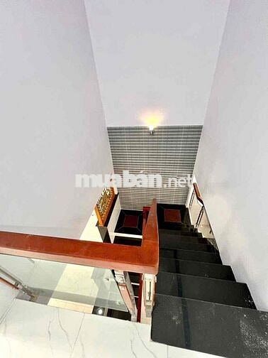 Nhà đẹp 4,2*23m 4PN hẻm 6m ô tô 3/ ngắn Chợ 1A Ấp 1 Vĩnh Lộc B
