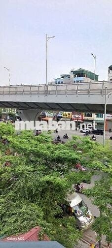 Cần bán nhà riêng ngay sát mặt đường Đại La