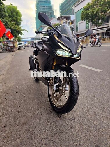 CBR150 siêu mới 6000km Mới tinh,trả góp trc 10tr