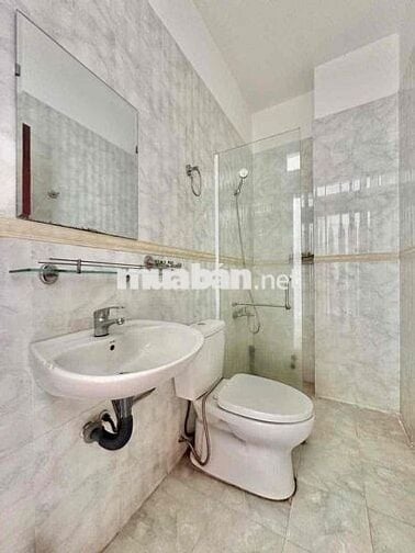 Cho thuê phòng trọ mới xây ngay tại KTX khu B