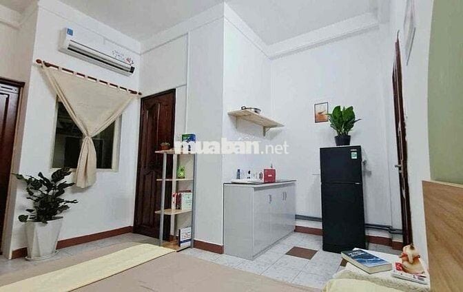 Studio mặt tiền full nội thất gần HUTECH, HIU, UEF,...