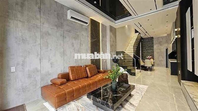 Nhà đẹp hẻm xe hơi - Trung tâm q7 - Nhỉnh 6 tỷ - 70m2 - tặng nội thất