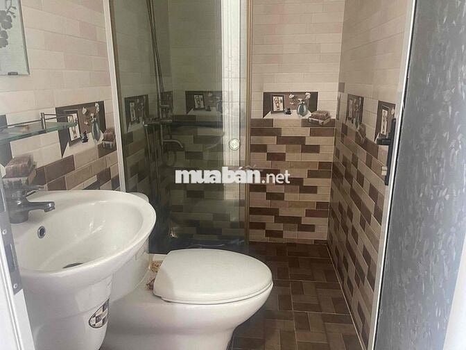 nhà nguyên căn dt-60m2 p9 go vap