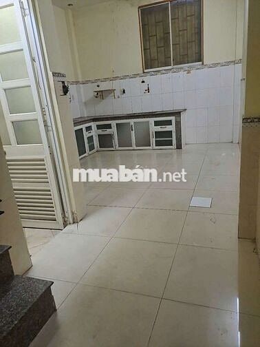 Nhà cho thuê ngắn hạn 6 THÁNG - Mặt tiền Đình Tân Khai, BT (3PN 2WC)