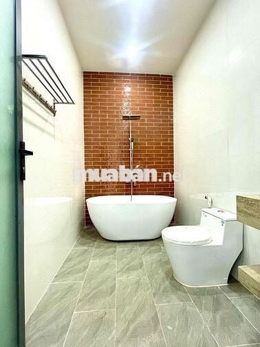 🌈 Bán Nhà Trệt Lầu Mới Sổ Hồng Hoàn Công. Gần Cầu Trần Hoàng Na 2.5km