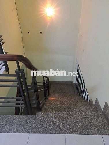 Nhà cho thuê ngắn hạn 6 THÁNG - Mặt tiền Đình Tân Khai, BT (3PN 2WC)