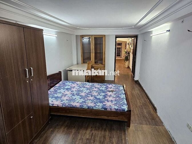 127 văn cao. 25m2 ở 1 người. Vskk. Full đồ