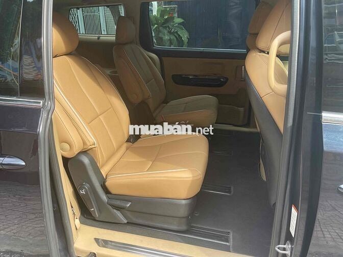 Kia Sedona 2018 2.2L DATH - 90000 km