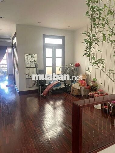 CẦN BÁN NHÀ MẶT TIỀN LÊ ĐẠI HÀNH – 2 MÊ, KHU PHỐ CỔ TP. BUÔN MA THUỘT