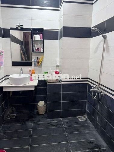 CẦN BÁN NHÀ MẶT TIỀN LÊ ĐẠI HÀNH – 2 MÊ, KHU PHỐ CỔ TP. BUÔN MA THUỘT