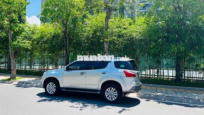 Isuzu Mu X 2019 1.9 4X2 AT - 70000 km