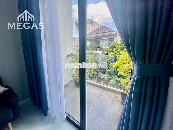 DUPLEX QUẬN 1 ĐẦY ĐỦ NỘI THẤT - AN NINH - BAN CÔNG THOÁNG- GIÁ SIÊU RẺ