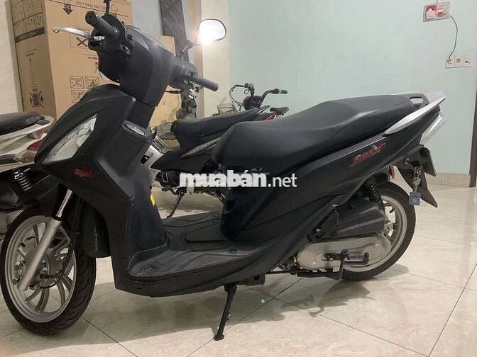 Xe SYM Shark 50cc 2025 đen