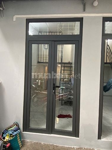 Giảm giá 100tr, chính chủ cần bán nhà CMT8 quận 3
