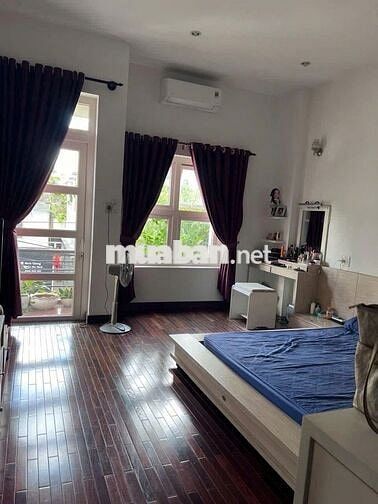 CẦN BÁN NHÀ MẶT TIỀN LÊ ĐẠI HÀNH – 2 MÊ, KHU PHỐ CỔ TP. BUÔN MA THUỘT