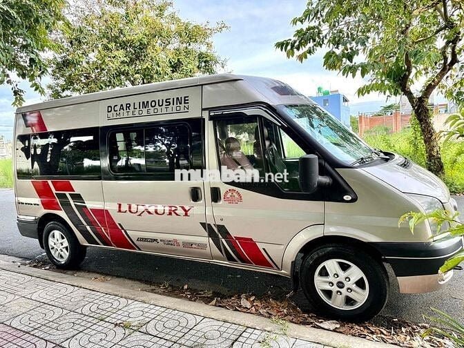 Ford Transit van 6 nghế 900kg 2010 xe rất đẹp