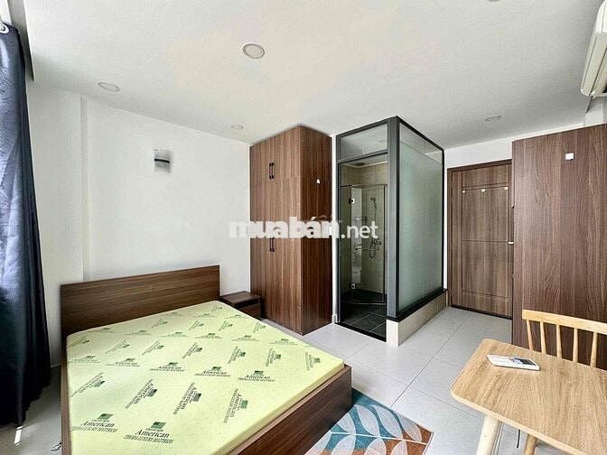 CHO THUÊ CHDV CÓ BAN CÔNG THANG MÁY - GẦN VÒNG XOAY PHÙ ĐỔNG Q1