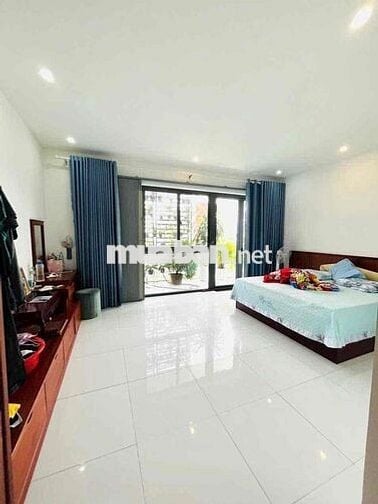 CHO THUÊ NHÀ TRỆT 2 LẦU FULL NỘI THẤT KDC HỒNG LOAN