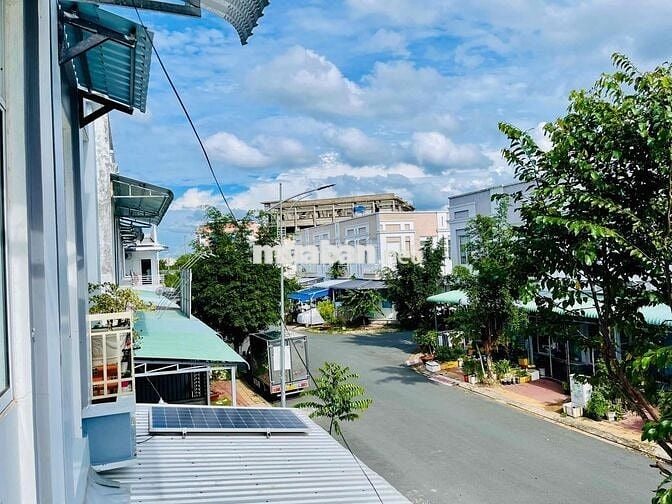Cho Thuê Nhà 1 Trệt 1 Lầu Lộ Ô Tô Có Nội Thất. Khu Dân Cư Hoàng Quân