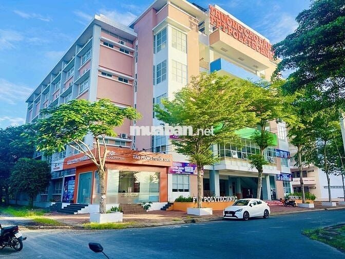 Cho Thuê Nhà 1 Trệt 1 Lầu Lộ Ô Tô Có Nội Thất. Khu Dân Cư Hoàng Quân