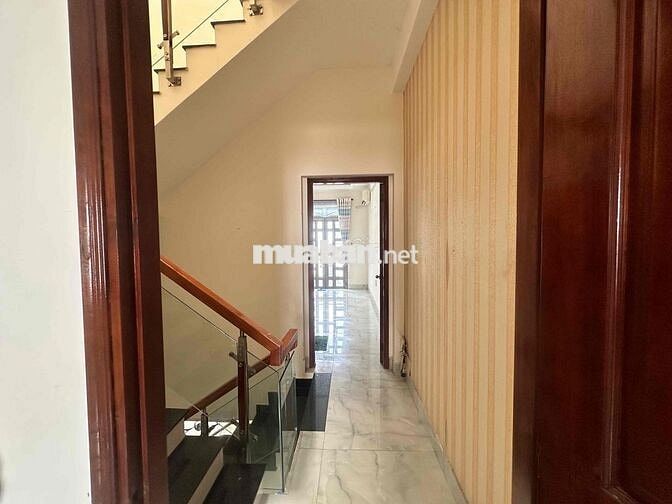 nhà hẻm ôtô rộng 4m x 17m đường Lâm Thị Hố, Tân Chánh Hiệp, Q12