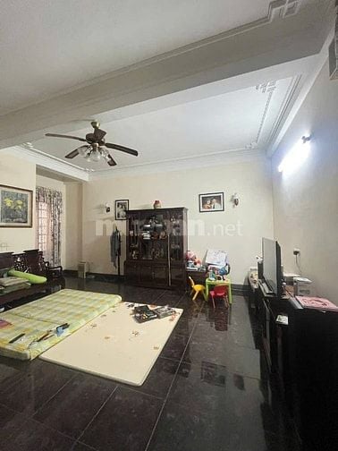 Phạm Tuấn Tài, phân lô 67m2 x 5.9m, bác chủ cần bán sớm có việc nhà
