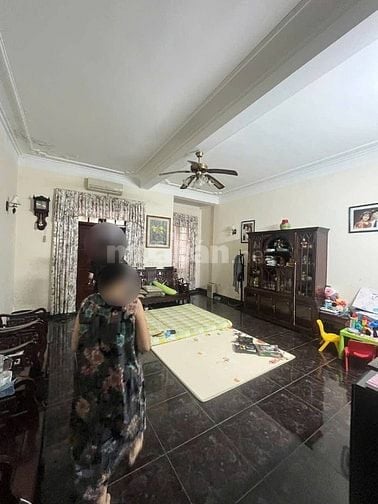 Phạm Tuấn Tài, phân lô 67m2 x 5.9m, bác chủ cần bán sớm có việc nhà
